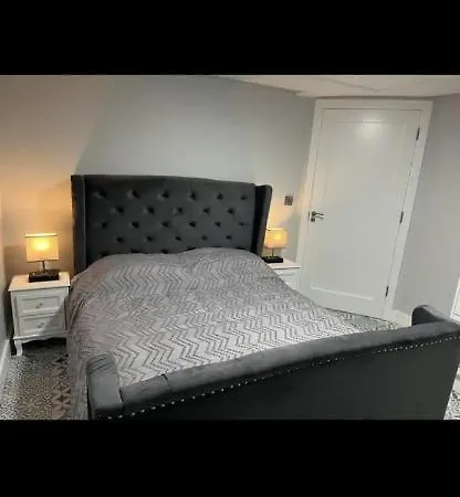 The Captains Wheel And Anchor Lägenhet Skerries