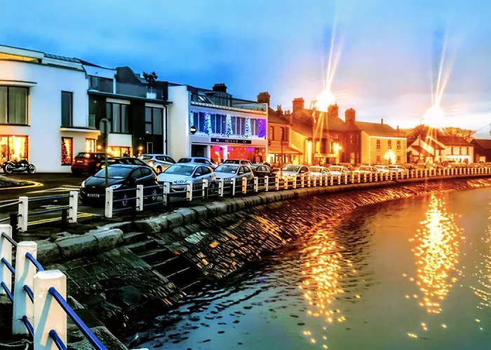 The Captains Wheel And Anchor *