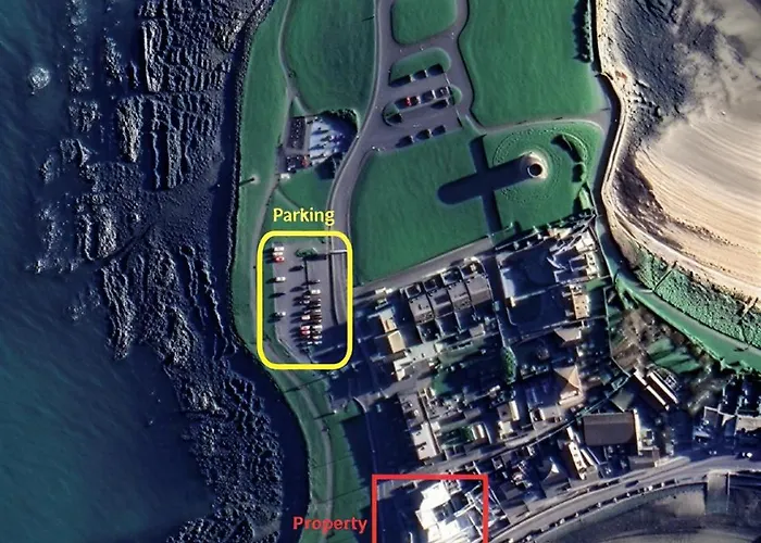 The Captains Wheel And Anchor * Skerries